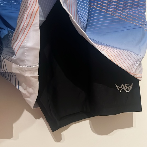 Men’s 7in Workout Trunks with Compression Liner - Picture 5 of 6